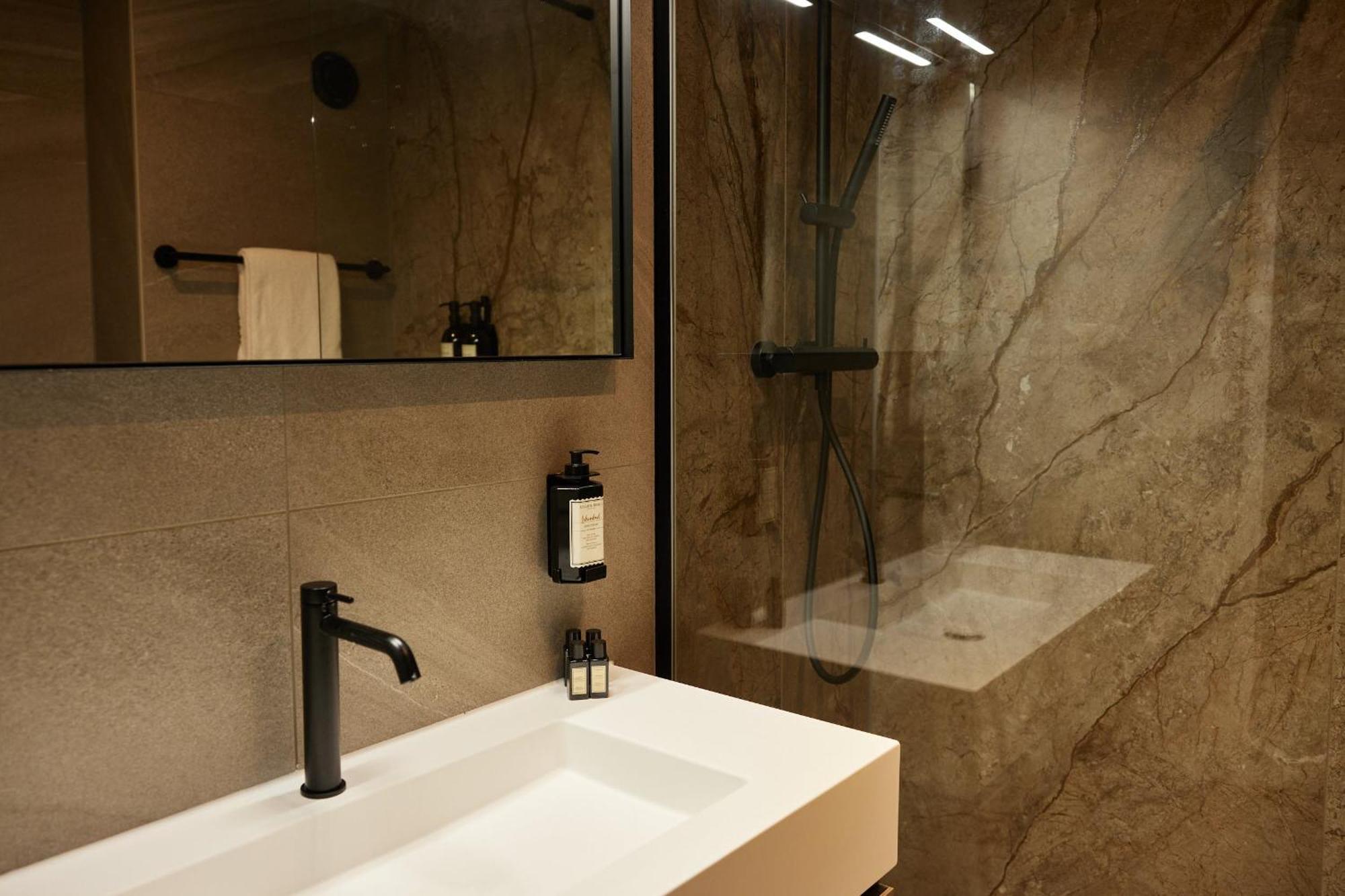 Thermen Bad Nieuweschans Bagian luar foto